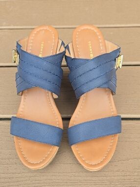 Tommy Hilfiger Women Mili2 Open Toe Cross Band Wedge Sandal Blue Size 8.5